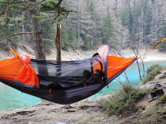 flying_tent